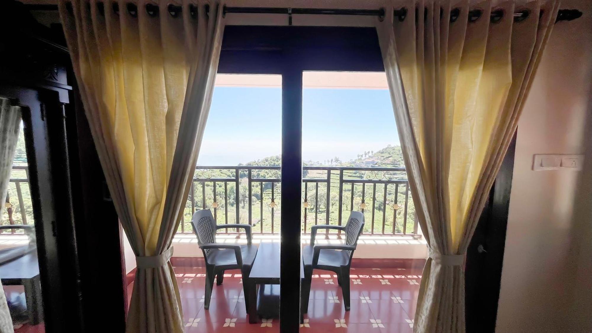 The Royale Ridge Hotel Kotagiri Buitenkant foto